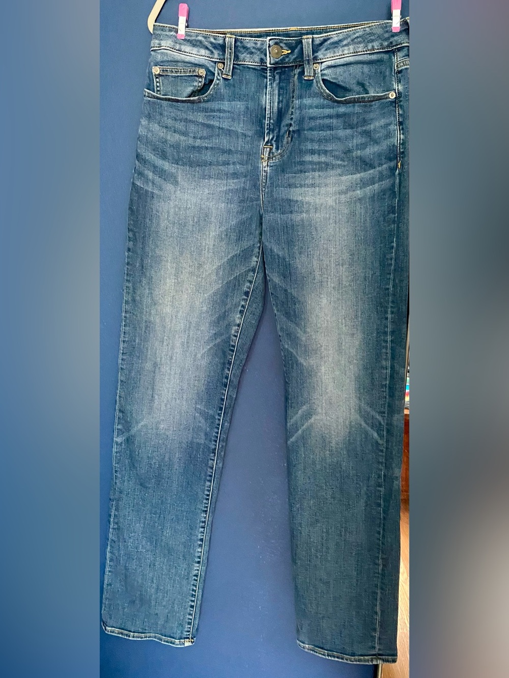 American Eagle Outfitters Men's Faded Blue Straight Jeans